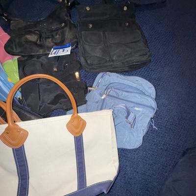 Sale Photo Thumbnail #410: UP5-Bags/Handbags