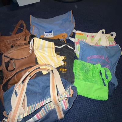 Sale Photo Thumbnail #415: UP7-Bags