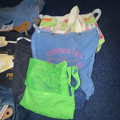 Sale Photo Thumbnail #416: UP7-Bags