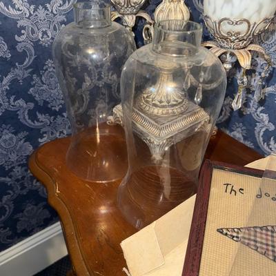 Sale Photo Thumbnail #454: UP17-lamp and misc decor