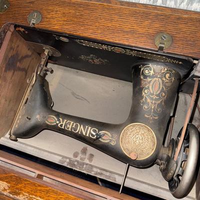 Sale Photo Thumbnail #488: UP23-antique Singer sewing machine