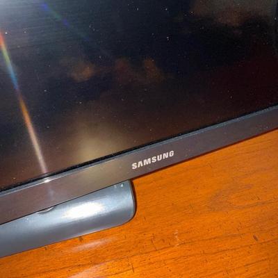 Sale Photo Thumbnail #541: UP37-Samsung television
