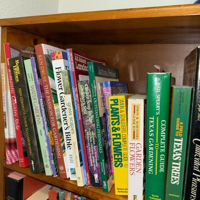 Sale Photo Thumbnail #569: UP45-Books