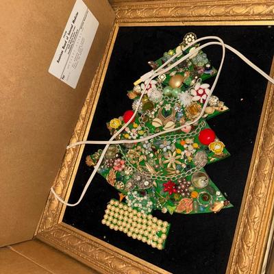 Sale Photo Thumbnail #612: UP63-Plane Art and jewelry Christmas tree