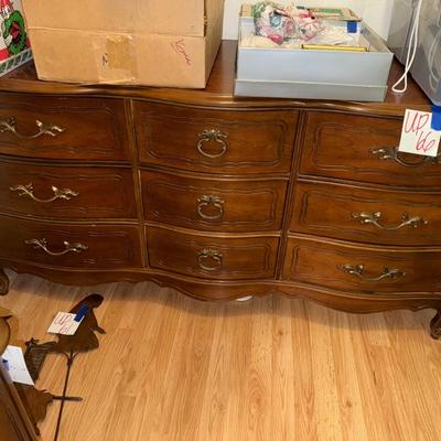 Sale Photo Thumbnail #617: UP66-Beautiful dresser

This lot is for the dresser only, not the items on the top surface