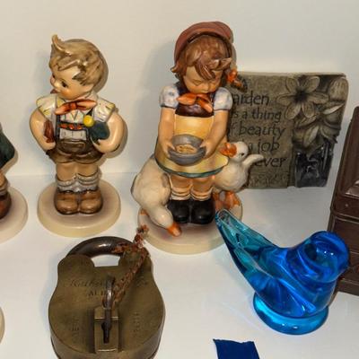 Sale Photo Thumbnail #639: UP72-Decor/Collectibles