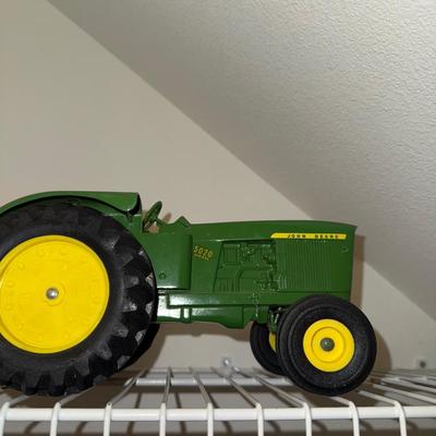 Sale Photo Thumbnail #662: UP81-Metal toy Farm equipment