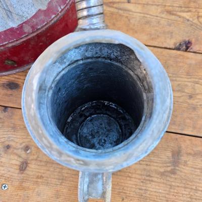 Vintage Brookins service station 8 Qt. metal funnel with metal oil can and a spout