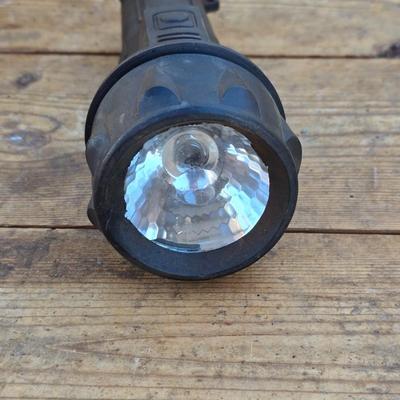Variety of flashlights - including nice black mag lite