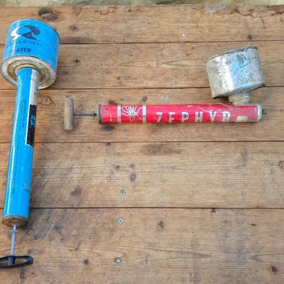 Two vintage bug duster / sprayers - Zephyr - Rawleigh Insect duster -