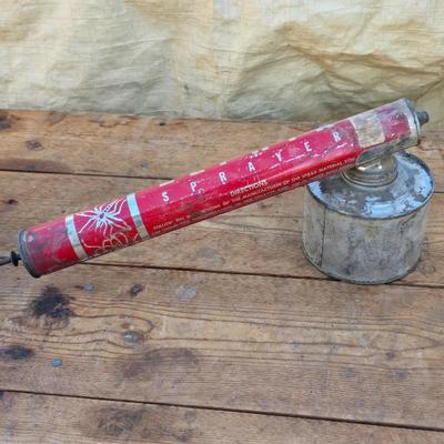 Two vintage bug duster / sprayers - Zephyr - Rawleigh Insect duster -