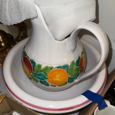 Sale Photo Thumbnail #724: UP99-miscellaneous lot – see photos