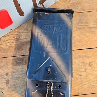 Post mount and wall mount mail boxes