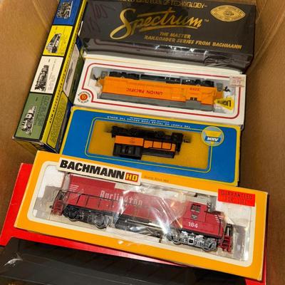Sale Photo Thumbnail #732: UP102-box of train cars