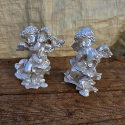 Angel themed home & Patio decorations - with a dragonfly / floral diorama wall hanging and miniature glass figures