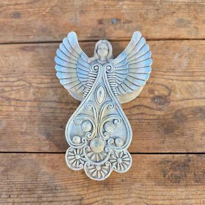 Angel themed home & Patio decorations - with a dragonfly / floral diorama wall hanging and miniature glass figures