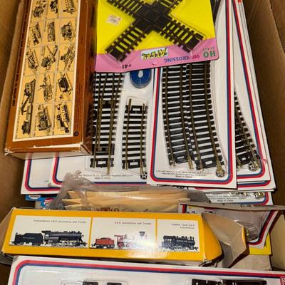 Sale Photo Thumbnail #742: UP107-large box of trains and accessories