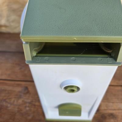 Vintage kitchen small appliances - Kitchen magic grinder - Rival shredder with extra blades- and a small blender