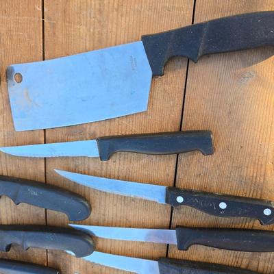 Large variety of Kitchen Knives - all sizes and shapes!