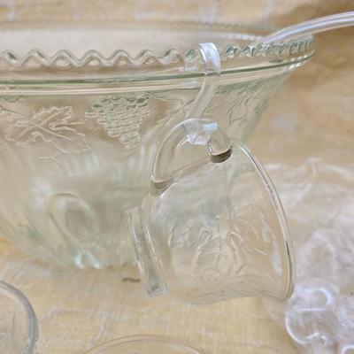 Vintage Indiana glass punchbowl with glass cups and cup hooks