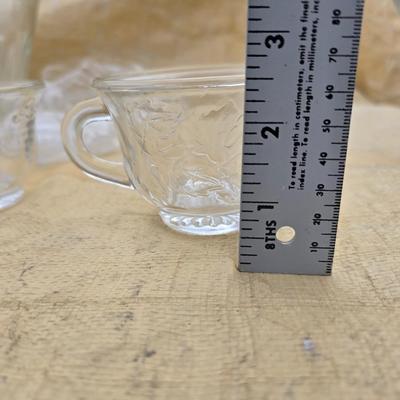 Vintage Indiana glass punchbowl with glass cups and cup hooks