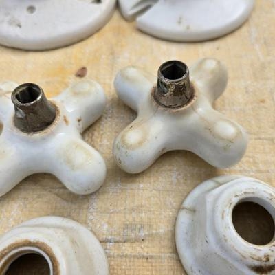 Porcelain tub fixtures - Porcelain light fixtures