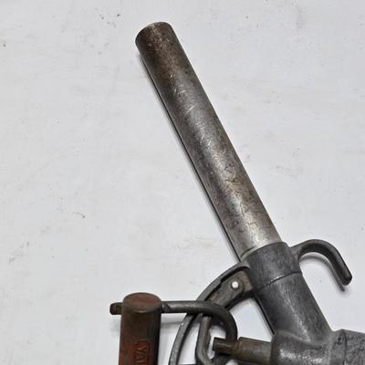 Two fuel nozzles - gas pump zozzles