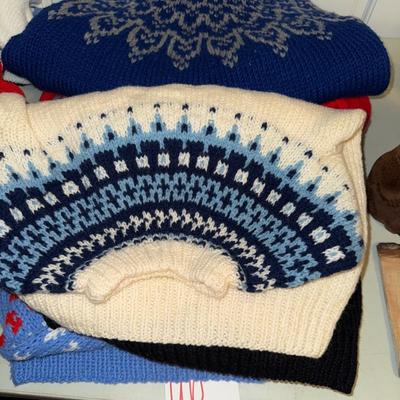 Sale Photo Thumbnail #784: UP121-homemade adult sweaters
