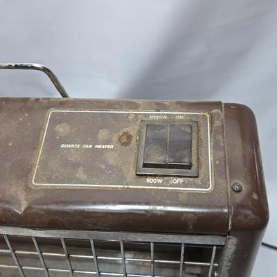 Electric heater and a vintage 50's Hassock floor fan
