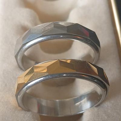 Two men's fidget rings - Leather tooled wallet - watch - and a bow tie