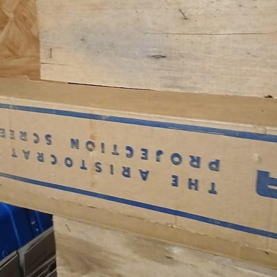 Vintage Aurora projection screen with an electric black light