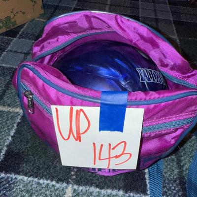 Sale Photo Thumbnail #855: UP143-bowling ball with travel bag