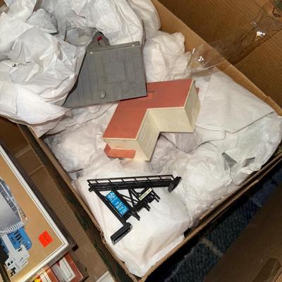 Sale Photo Thumbnail #873: UP146-two boxes of trains and train related items