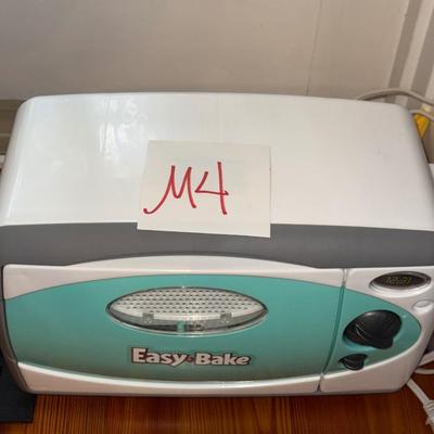 Sale Photo Thumbnail #884: M4-Easy Bake Oven and Utensils
