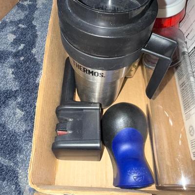 Sale Photo Thumbnail #938: M18-Flat of Kitchen items