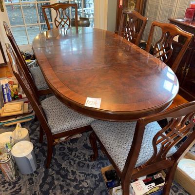 Sale Photo Thumbnail #960: M24-Beautiful dining table and chairs
