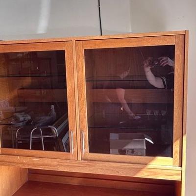 LIGHTED VINTAGE HUTCH