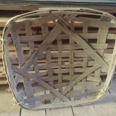 Vintage Authentic Splint Wood Tobacco Leaf Market Basket (A)