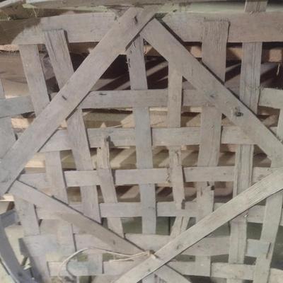 Vintage Authentic Splint Wood Tobacco Leaf Market Basket (D).