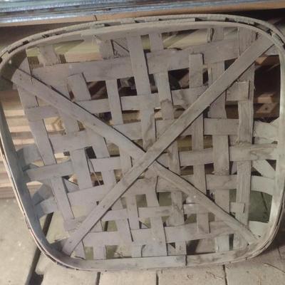 Vintage Authentic Splint Wood Tobacco Leaf Market Basket (G)