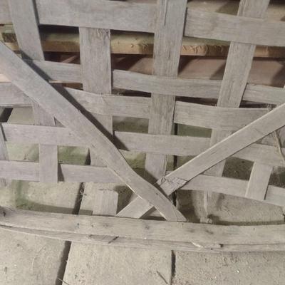 Vintage Authentic Splint Wood Tobacco Leaf Market Basket (I)