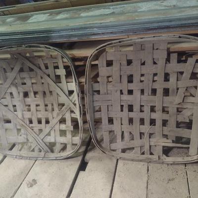 Pair of Vintage Authentic Splint Wood Tobacco Leaf Market Baskets one Marked Thomasville, GA (T)