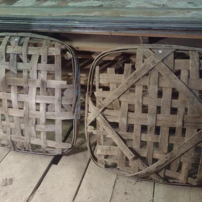 Pair of Vintage Authentic Splint Wood Tobacco Leaf Market Baskets one Marked Thomasville, GA (T)