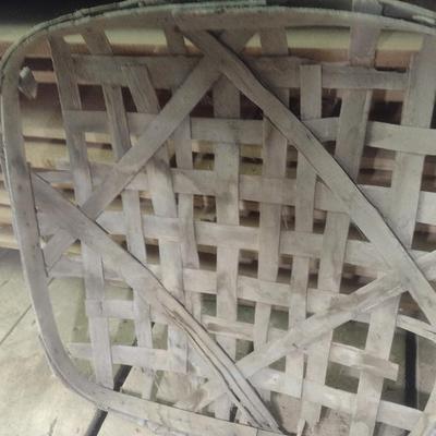 Pair of Vintage Authentic Splint Wood Tobacco Leaf Market Baskets one Marked Thomasville, GA (T)