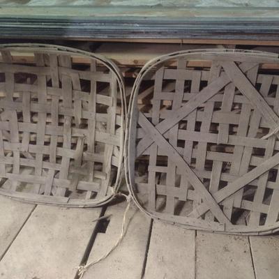 Pair of Vintage Authentic Splint Wood Tobacco Leaf Market Baskets (W)