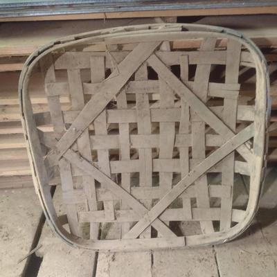 Vintage Authentic Splint Wood Tobacco Leaf Market Basket (Y)
