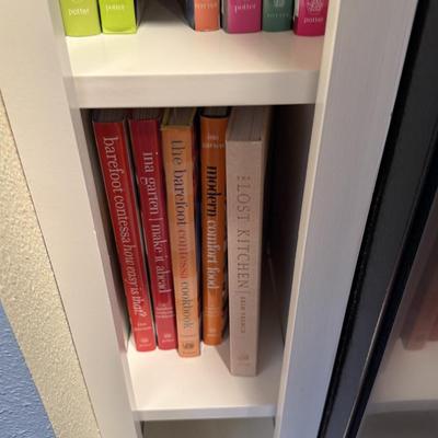 Sale Photo Thumbnail #1002: M32-Cookbooks
