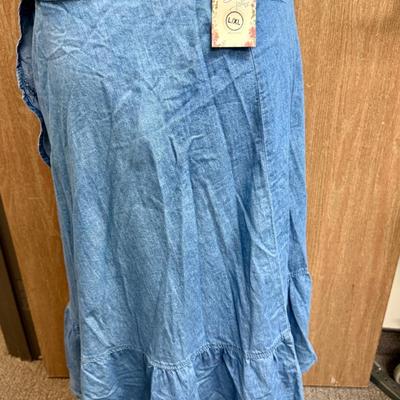Sale Photo Thumbnail #391: Wrap Around design denim skirt in good condition.