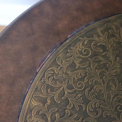 Round Coffee Table with Embossed Wood Top