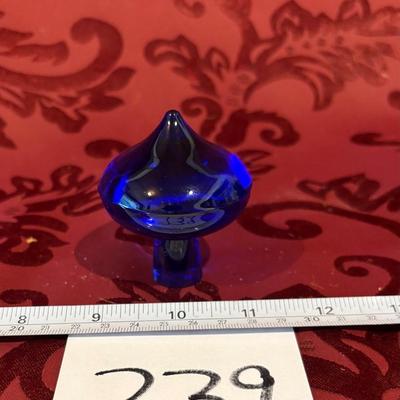 Sevre Crystal Paper Weight